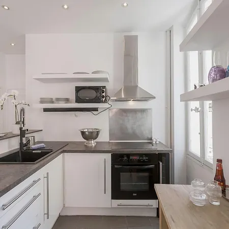 Apartment White Meynadier  Citycenter - Congres - Terrasse - Clim - Wifi *