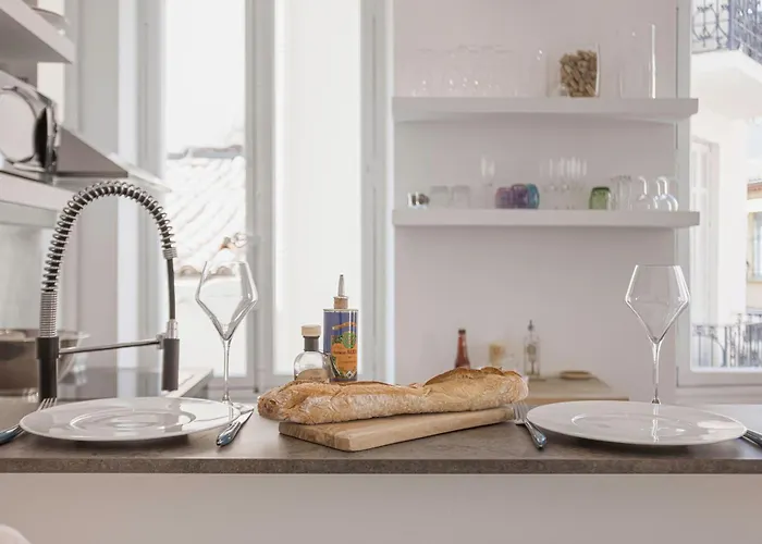 White Meynadier  Citycenter - Congres - Terrasse - Clim - Wifi Apartment *