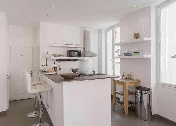 Apartment White Meynadier  Citycenter - Congres - Terrasse - Clim - Wifi Cannes