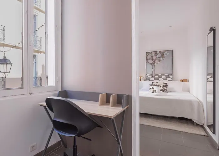 White Meynadier  Citycenter - Congres - Terrasse - Clim - Wifi * Cannes